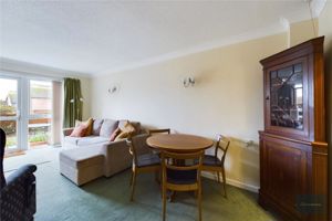 LOUNGE- click for photo gallery